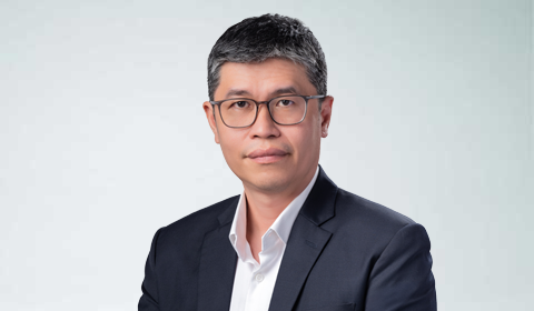 Kay How Tan's Professional Headshot